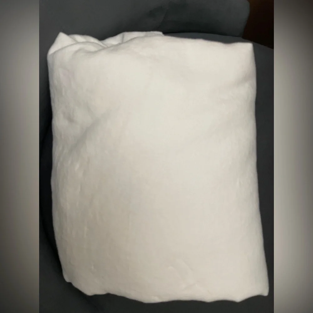 New West Elm White Linen Flatted Sheet 102” x 90”